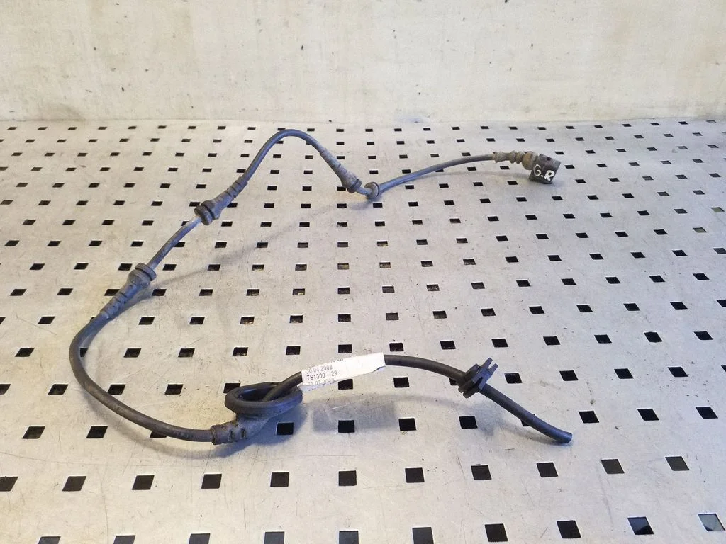 Rear ABS sensor wiring 1K0927904AB