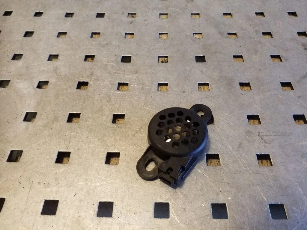 Parking PDC sensor speaker – Audi A8 S8 D4 4H (2010-2016)