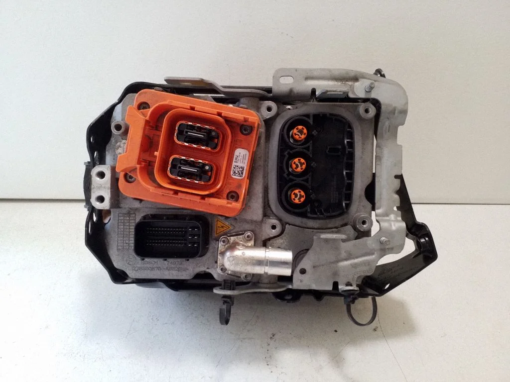 Inverter (pingemuundur) 043750800U
