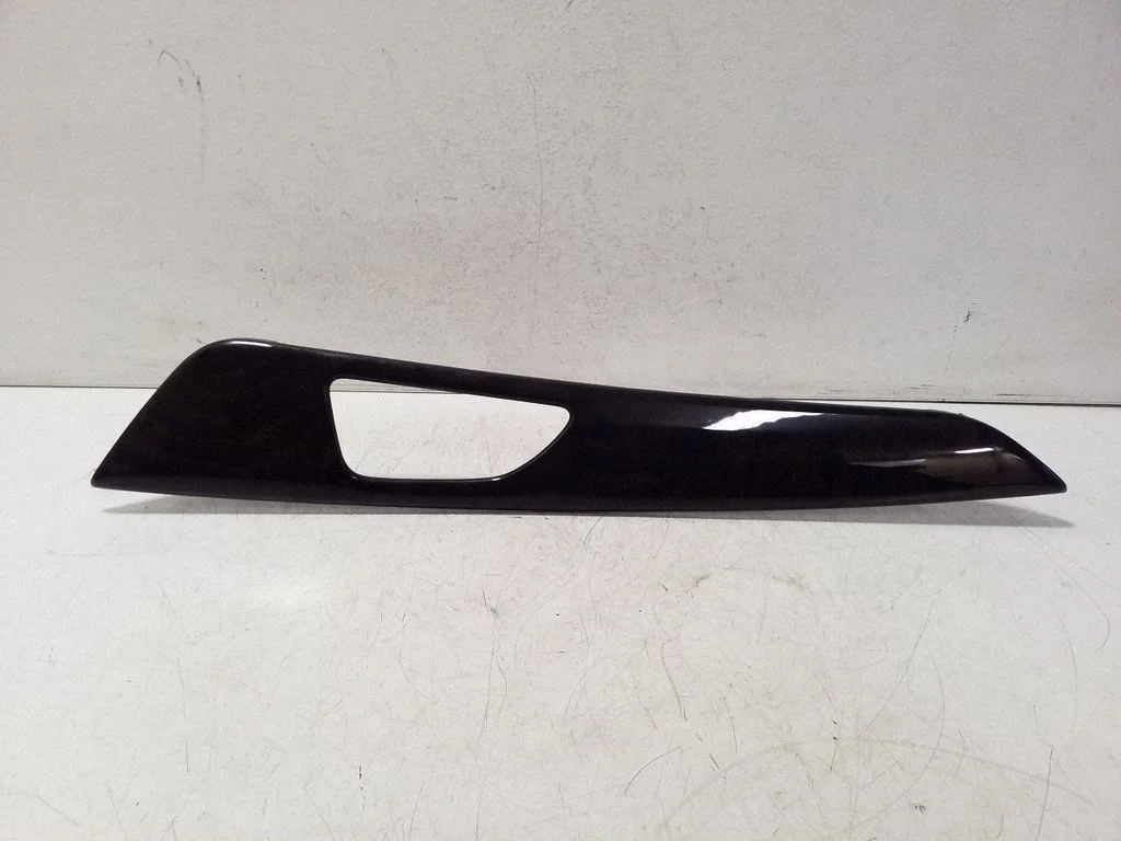 Rear door card trim – Mercedes-Benz CLS-Class C218 X218 (2011-2017)