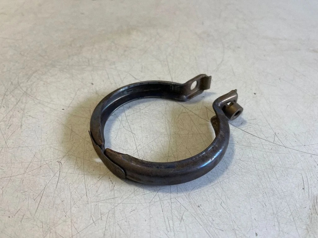Muffler pipe connector clamp – Audi RS Q3 (2019-)