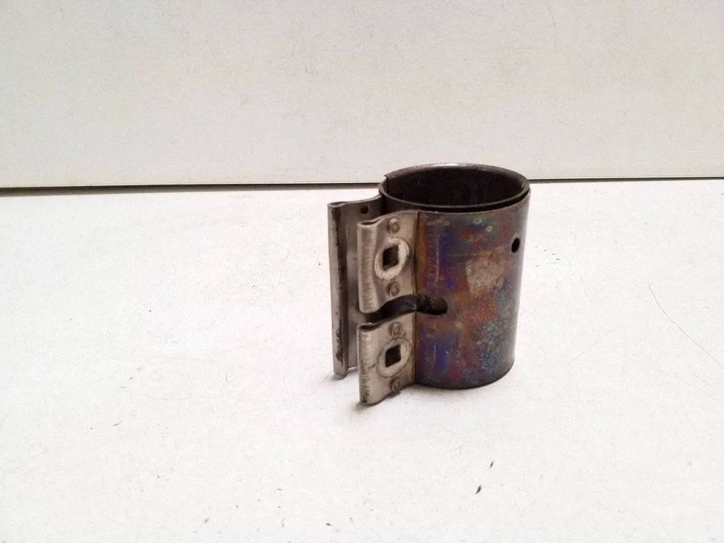 Muffler pipe connector clamp – Audi RS Q3 (2019-)