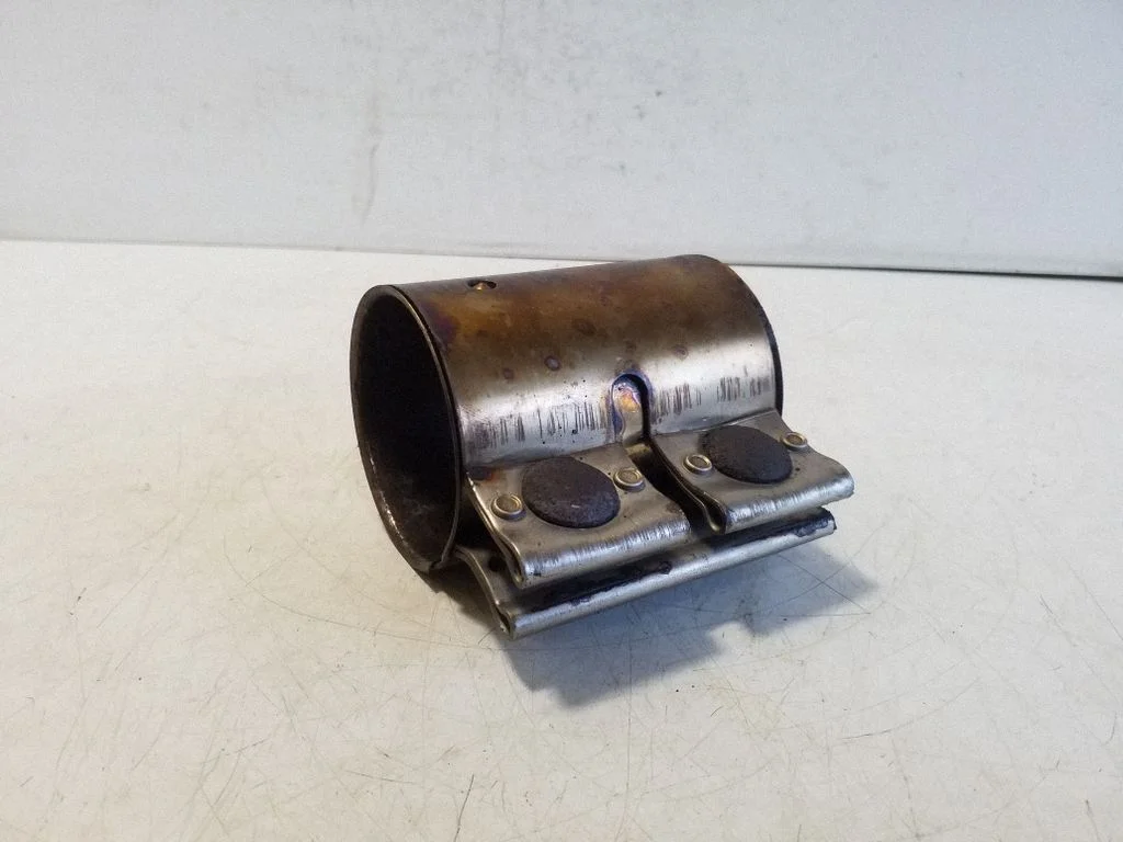 Muffler pipe connector clamp – Volkswagen Tiguan Allspace (2017-)