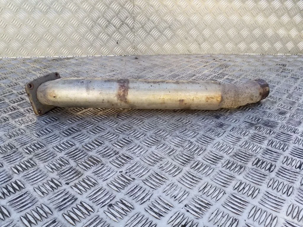 Summuti toru ühendusklamber – BMW X3 E83 (2003-2010)