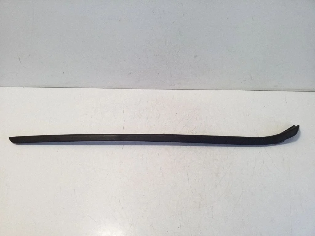 Windshield trim – Audi Q4 e-tron (2021-)