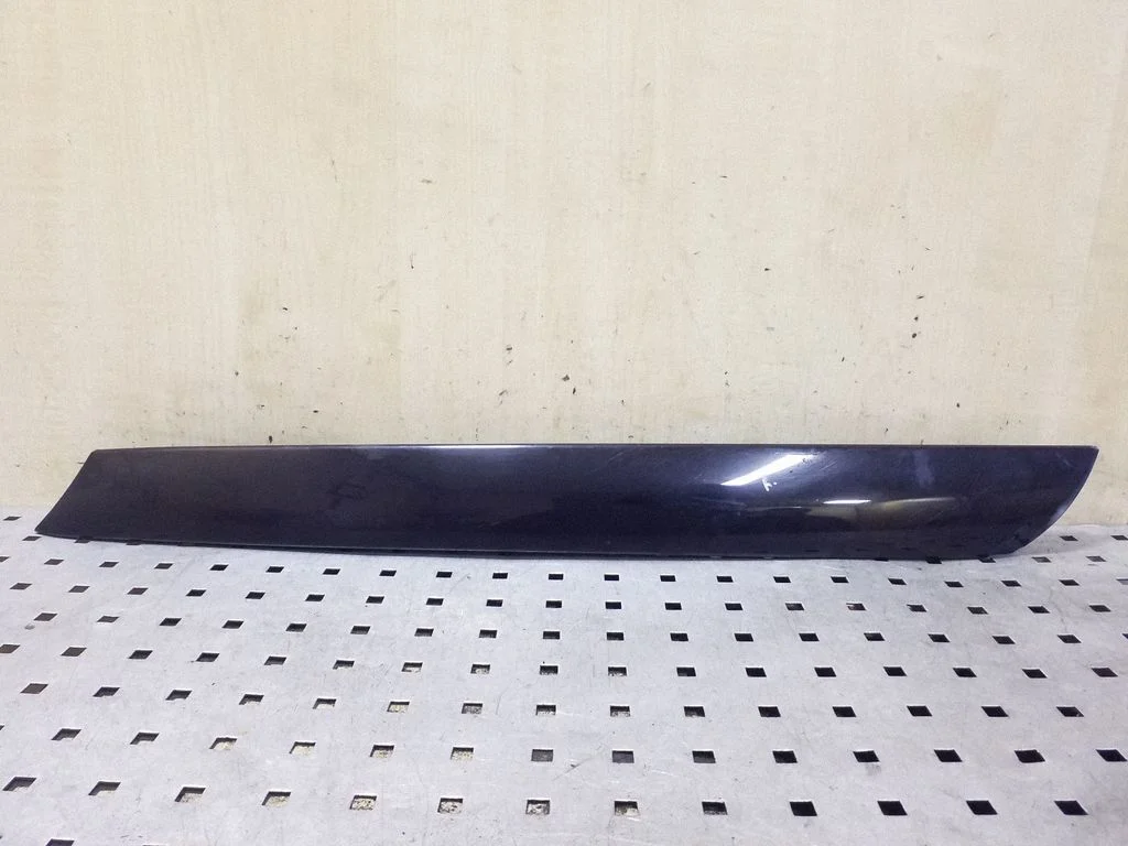 Listwa szyby przedniej – Mini Cooper Countryman R60 (2011-2016)