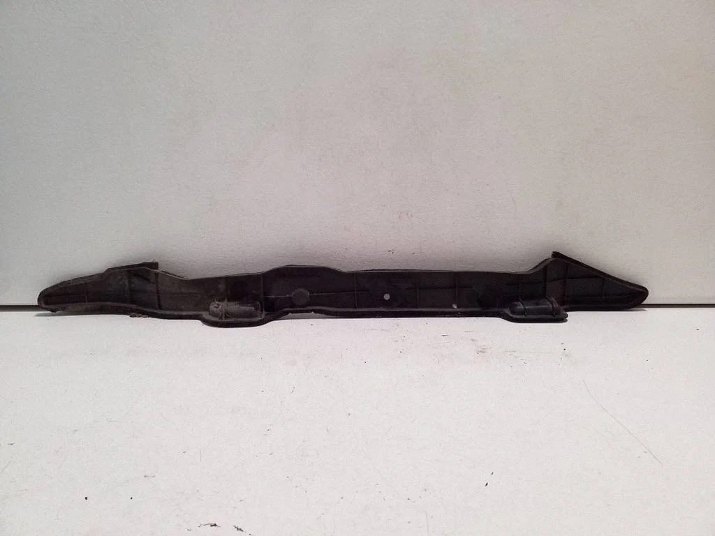 Fender end trim 96839118