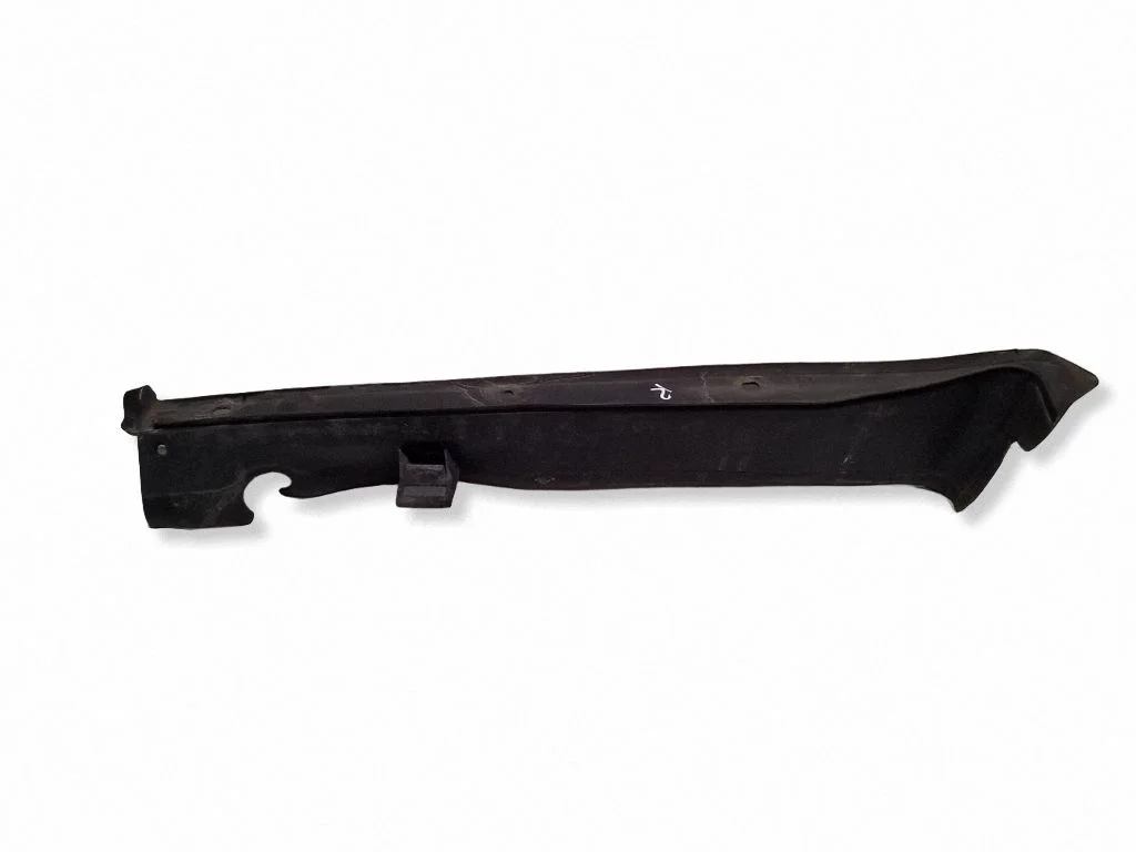 Fender end trim 51767269998