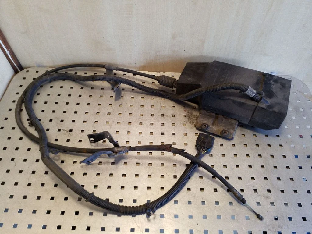 Hand brake control module 20951996