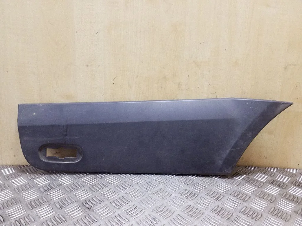 Rear fender molding trim A9066902882