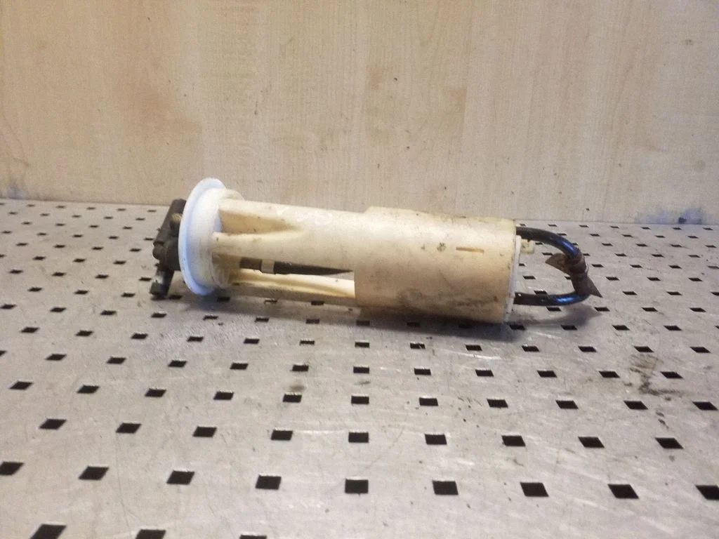 Mechaninė degalų pompa