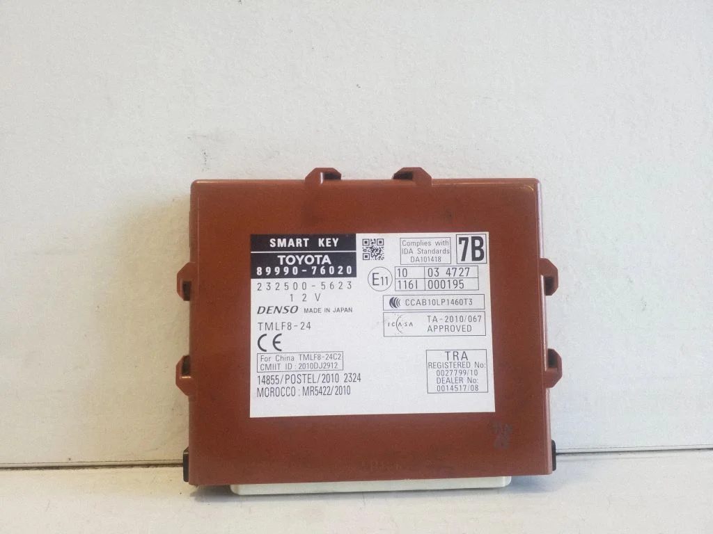 Moduł systemu bezkluczykowego KESSY (keyless) 8999076020