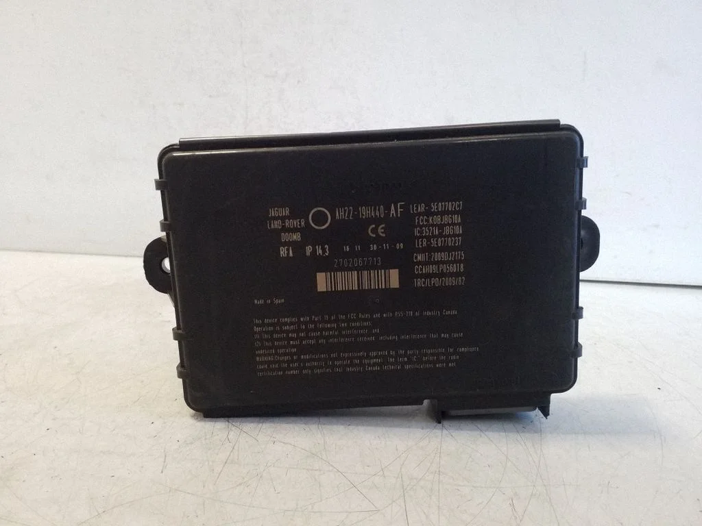 Võtmeta süsteemi KESSY (keyless) juhtplokk/moodul AH2219H440AF