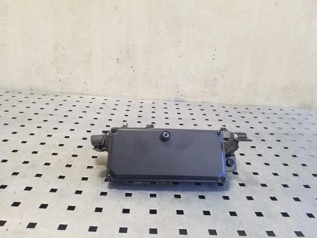 Windshield/windscreen camera 32209787
