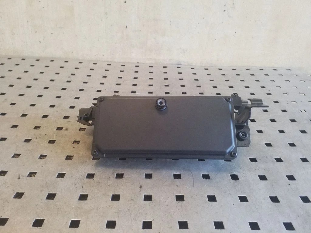 Windshield/windscreen camera 32209787