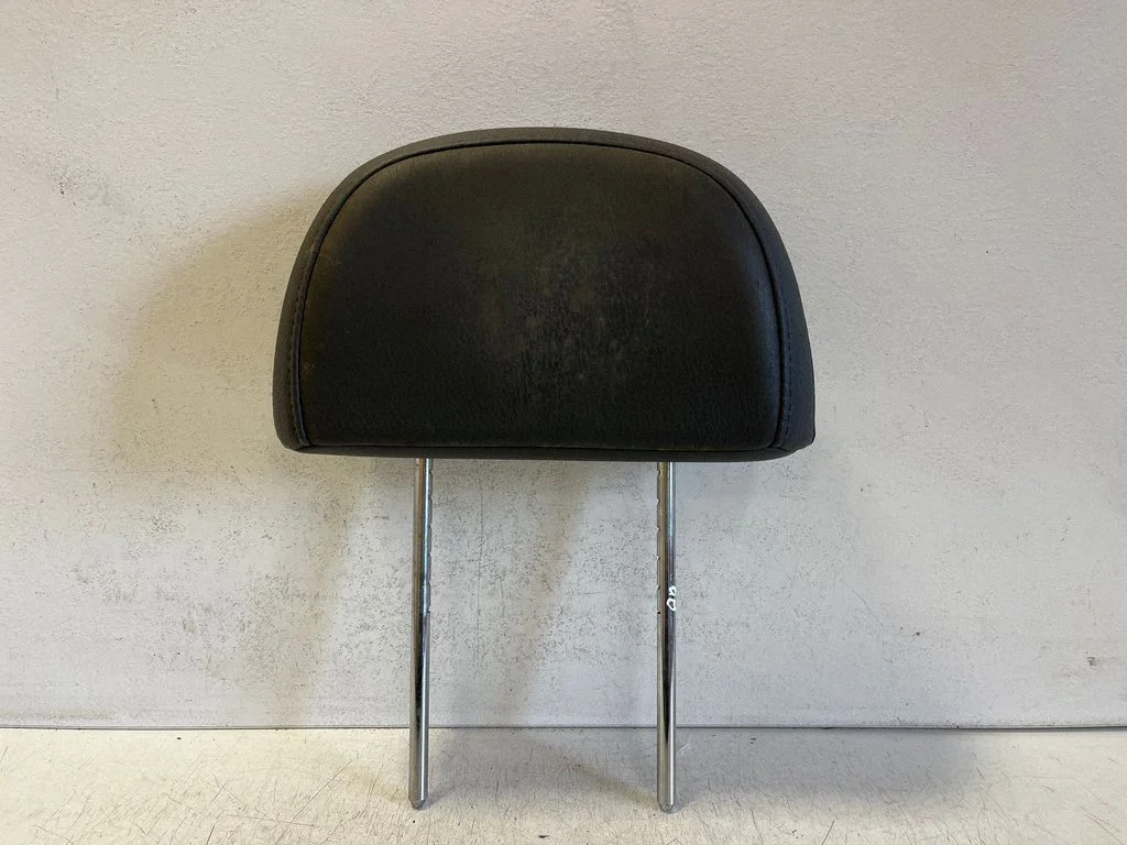 Front seat headrest – Opel Antara (2006-2016)