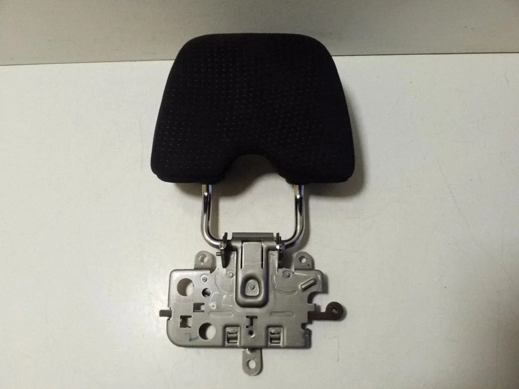 Rear seat headrest – Honda CR-V (2013-2016)