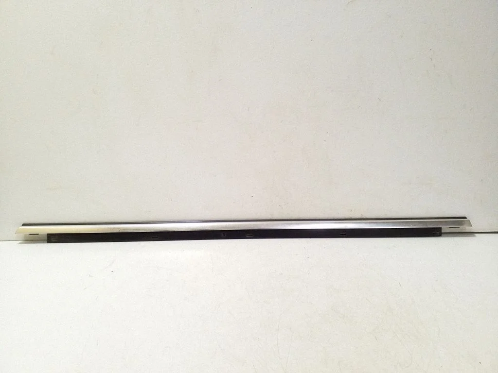 Rear door glass trim molding – Audi A6 Allroad C6 (2006-2011)
