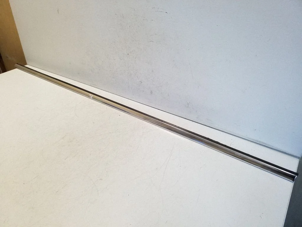 Front door glass trim molding – Skoda Superb B6 (3T) (2008-2015)