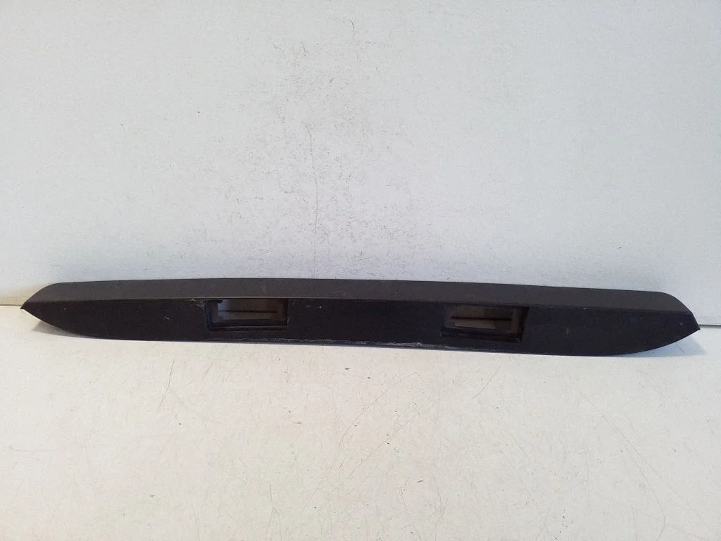 Trunk door license plate light bar A9067400900