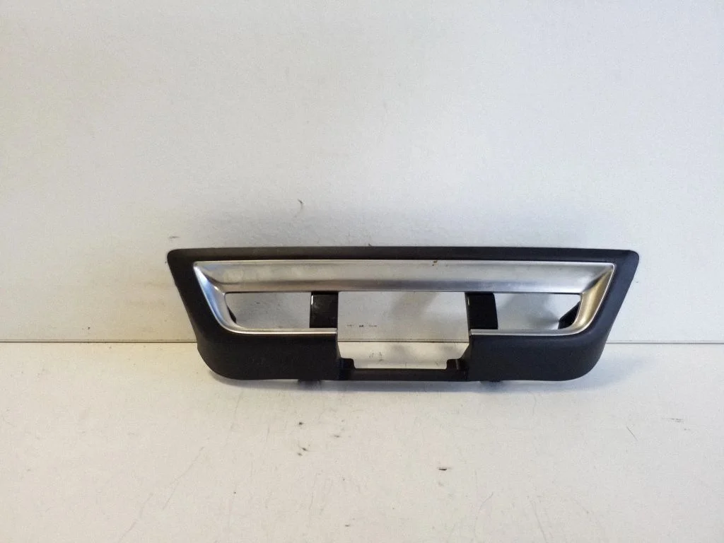 Paneļa apdare – Citroen C4 Grand Picasso (2013-2018)