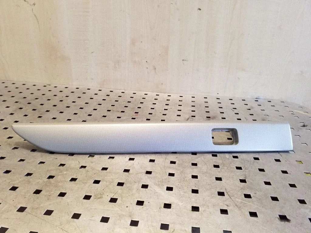 Panel trim – Opel Antara (2006-2016)