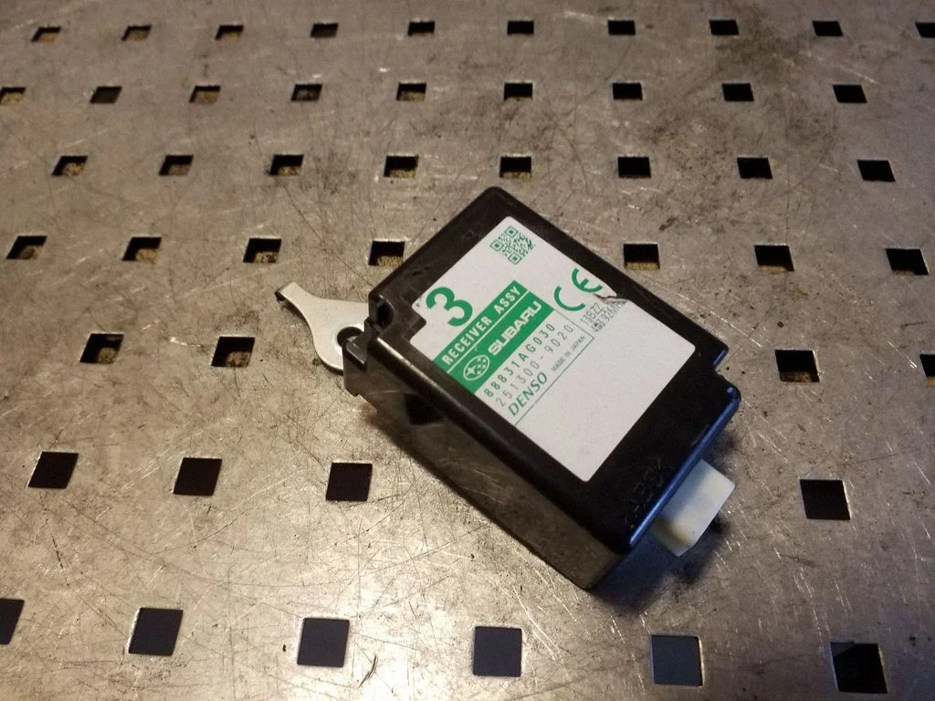 Antenos valdymo blokas
