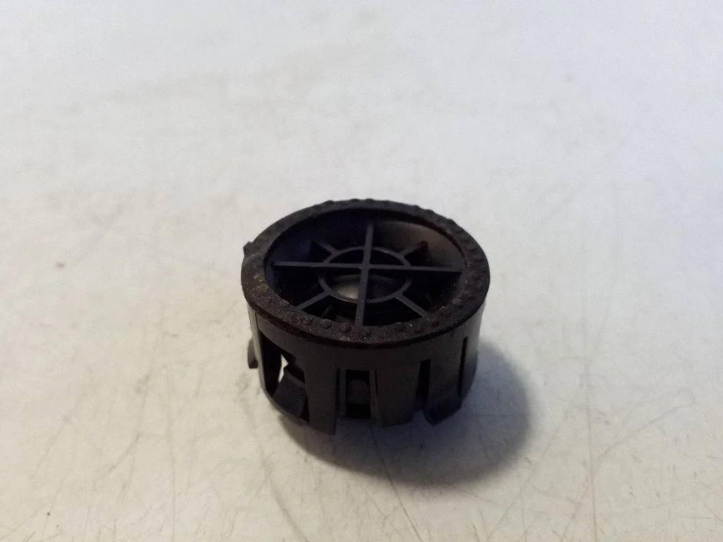 High frequency speaker in the rear doors 194AA36670
