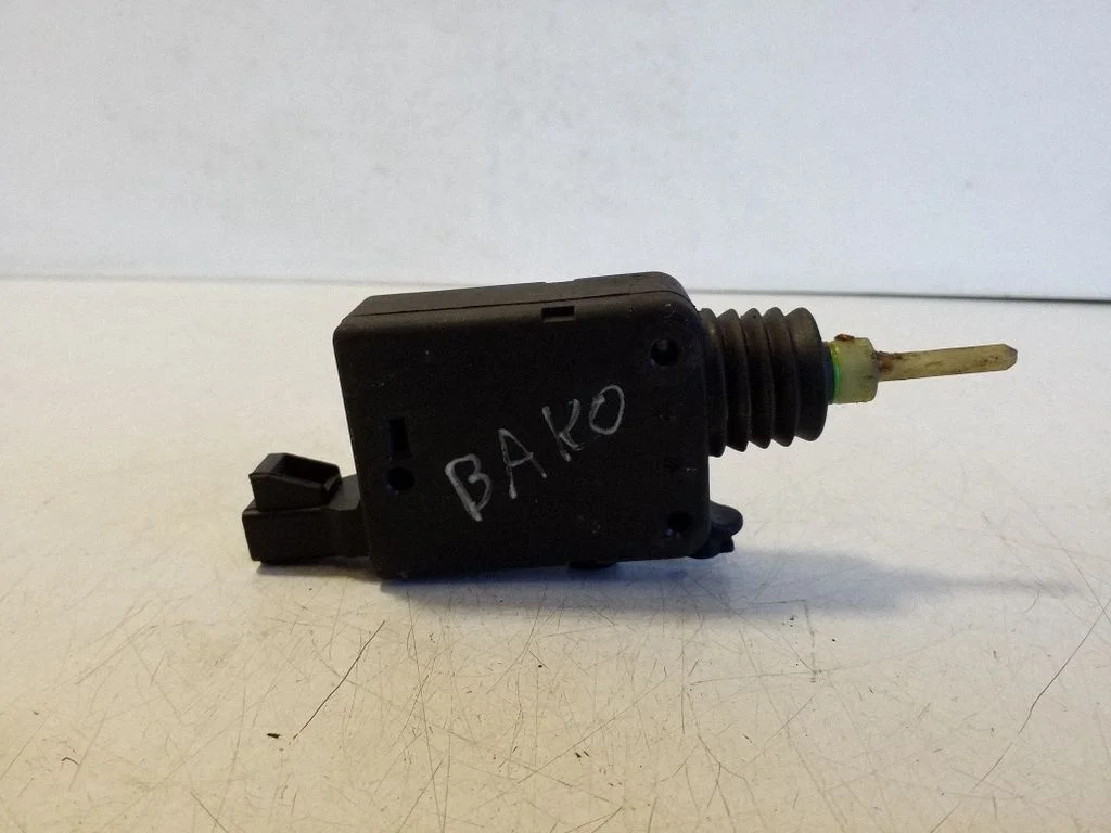 Fuel tank cap lock motor – Opel Zafira A (1999-2005)