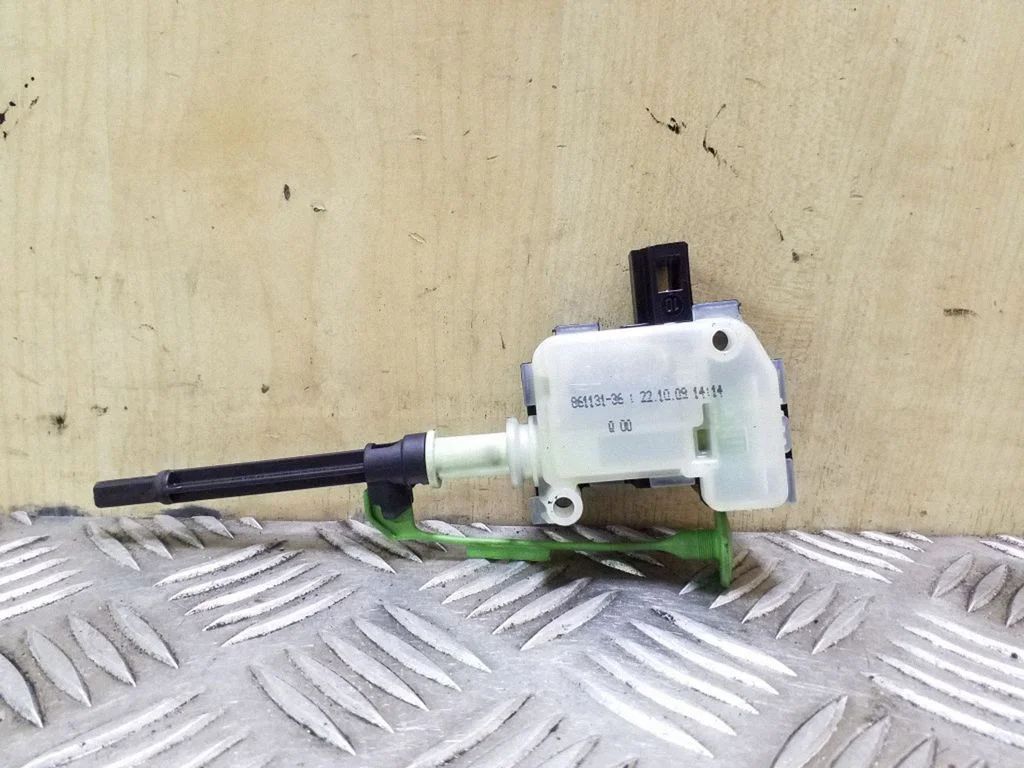 Fuel tank cap lock motor – Volvo XC60 (2009-2013)