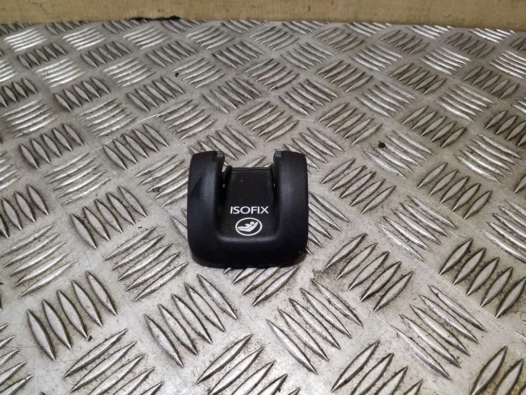 ISOFIX dangtelis