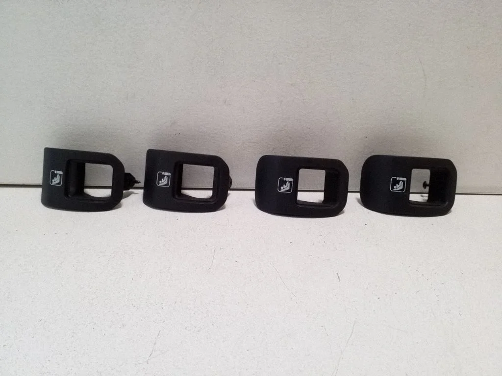 ISOFIX dangtelis
