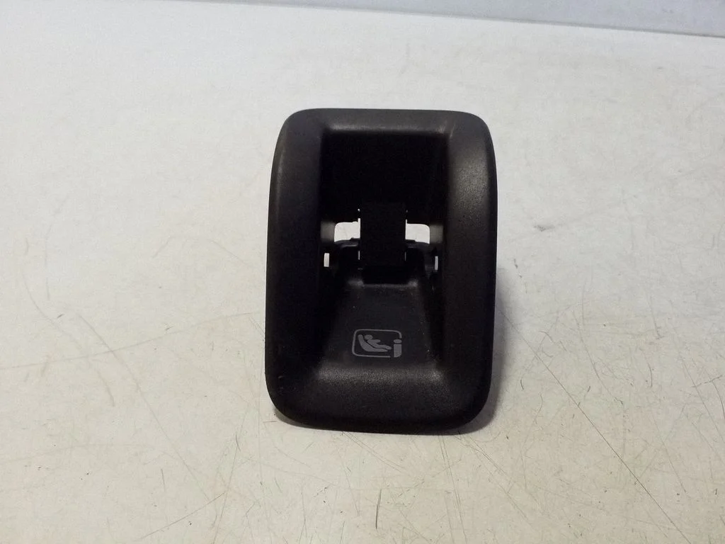 ISOFIX dangtelis