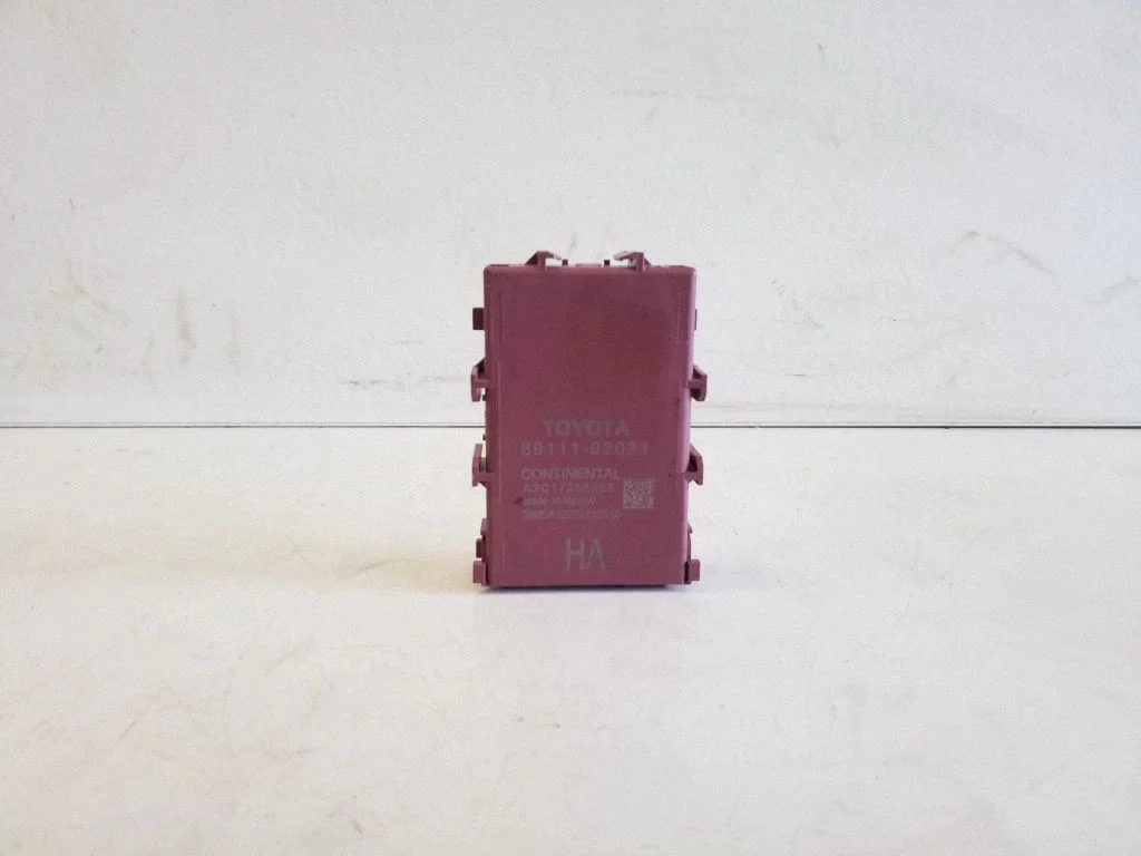 Gateway control module 8911102031