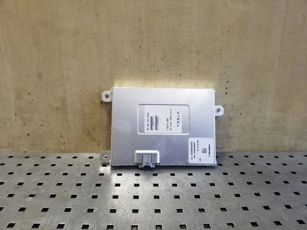 Gateway juhtmoodul A2429001202