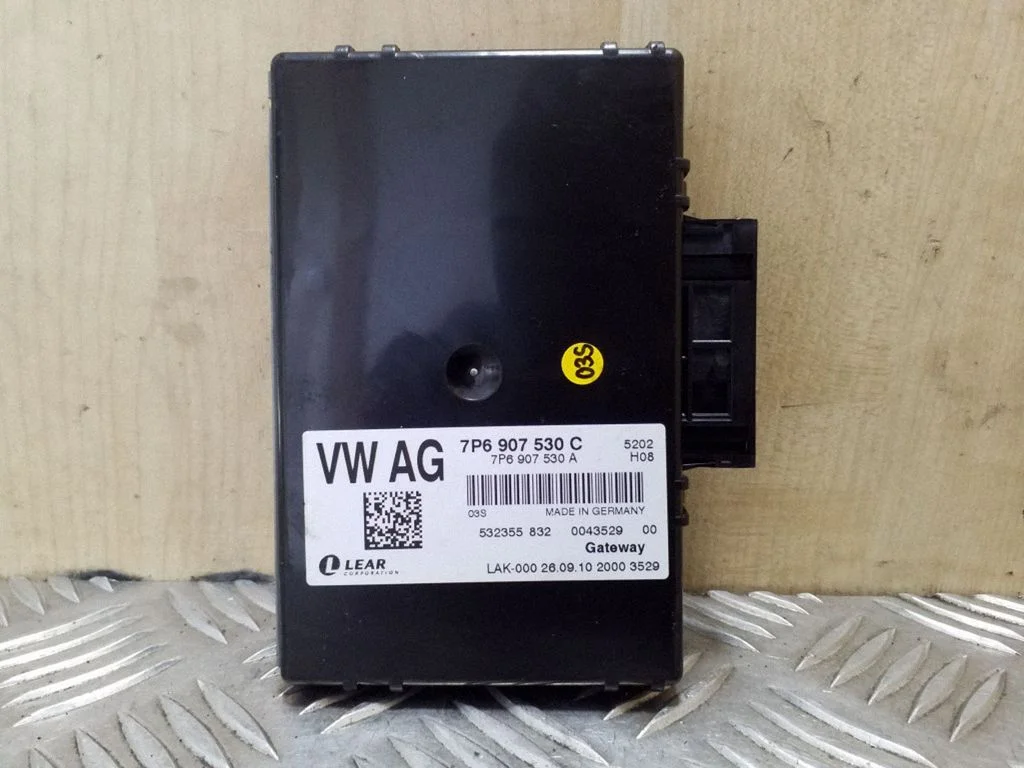 Gateway juhtmoodul – Volkswagen Touareg II (2010-2018)