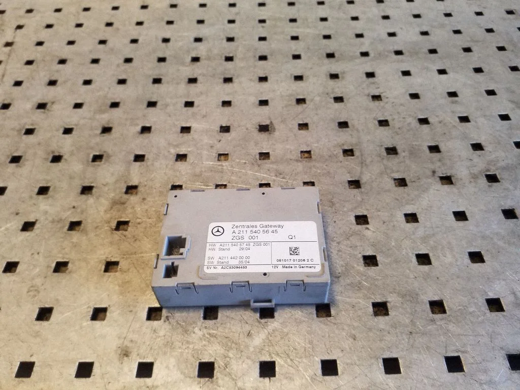 Gateway juhtmoodul – Mercedes-Benz CLS-klass C219 (2003-2011)