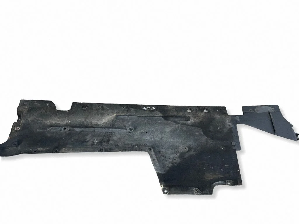 Külgmine põhjakaitse – BMW 1-seeria F20 F21 (2011-2019)