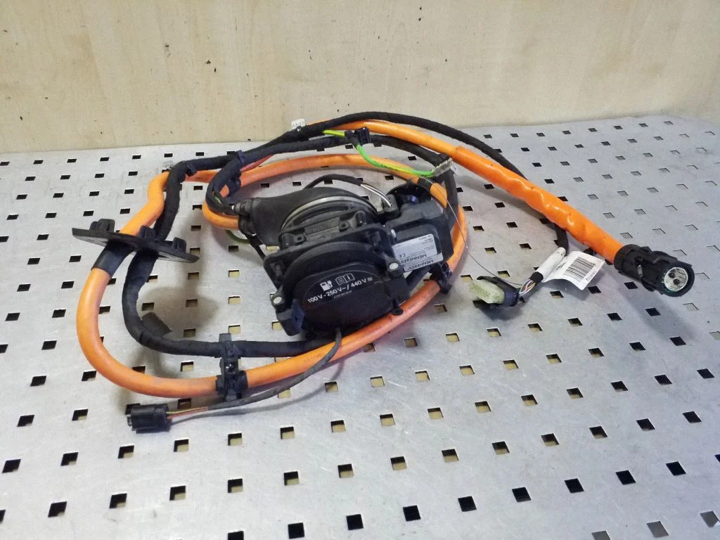Elektromobilio įkrovimo lizdas