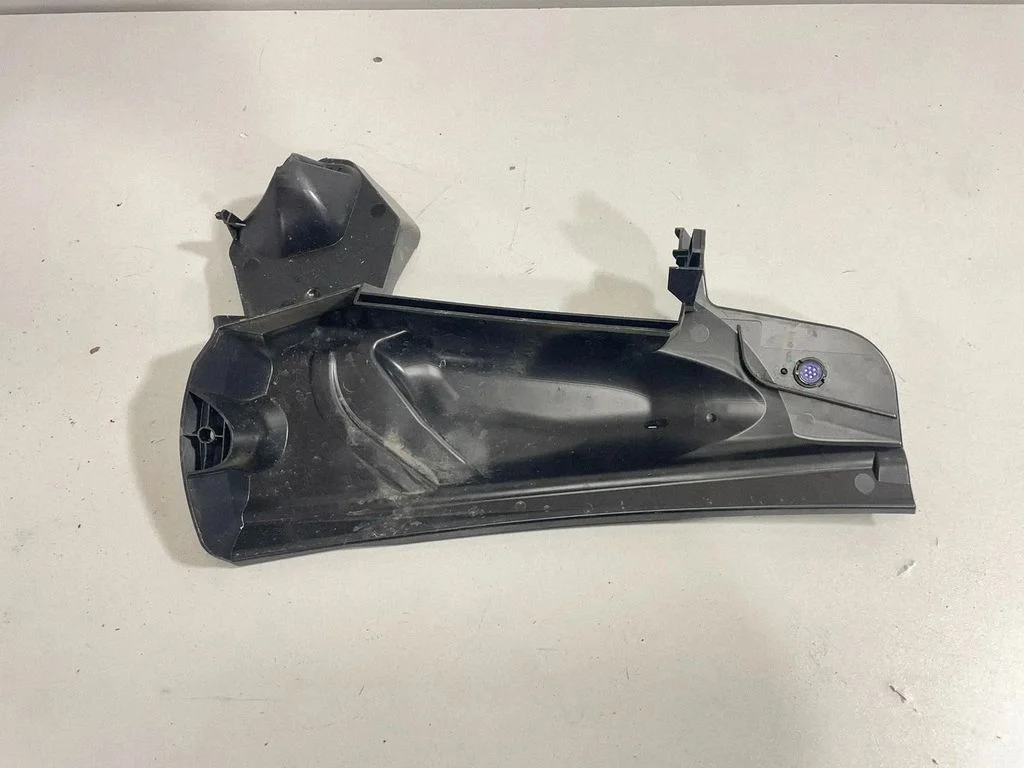 Cita motora nodalījuma detaļa 9206487