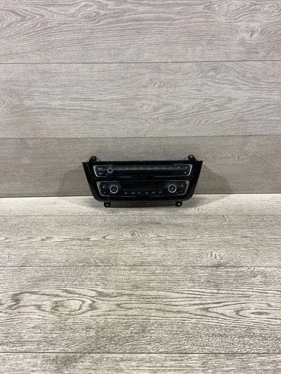 Climate control unit – BMW 3 Series F30 F35 F31 (2012-2018)