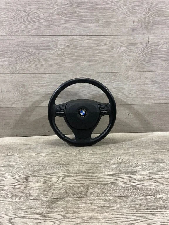 Steering wheel – BMW 5 Series F10 F11 (2009-2016)