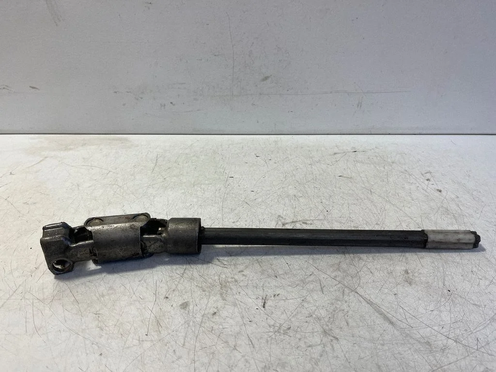 Steering column universal joint
