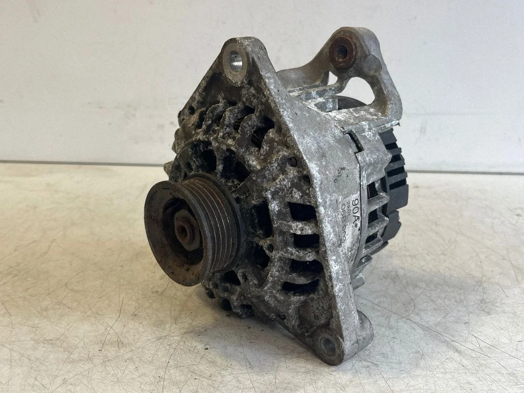 Generaator 06B903016D