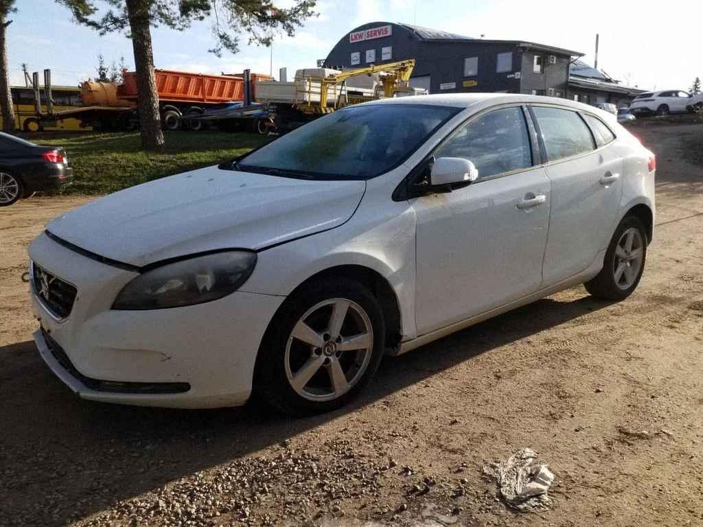 Volvo S40, V40