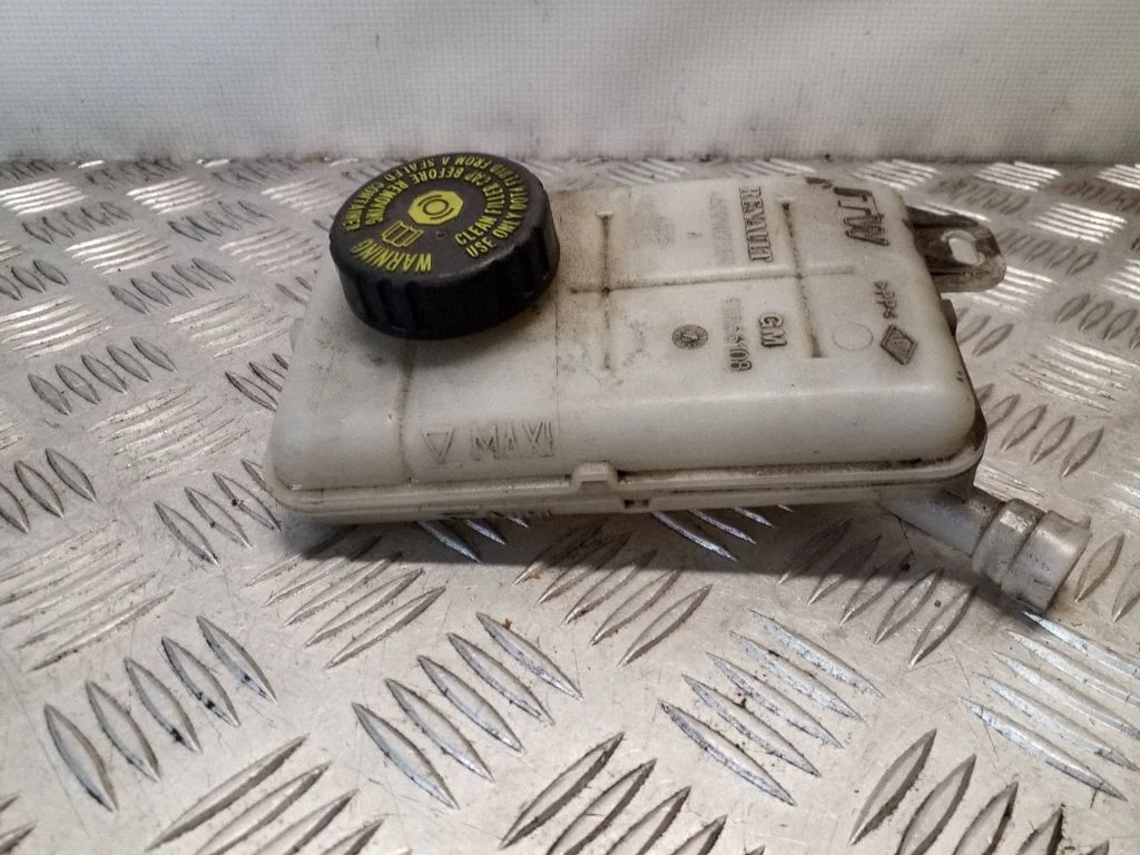 Brake fluid reservoir 460910738R