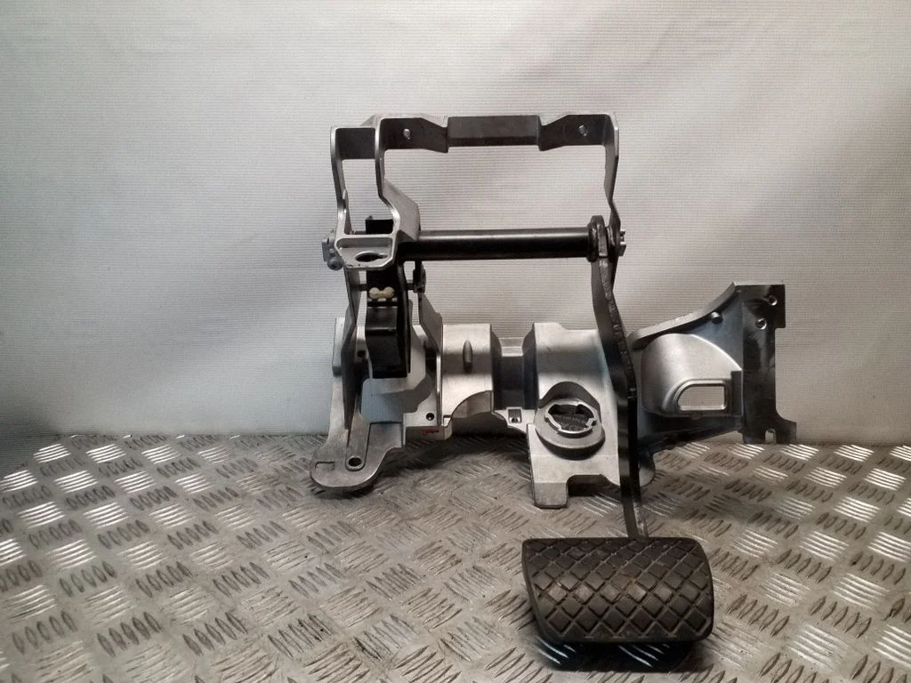 Brake pedal 8K2723140A