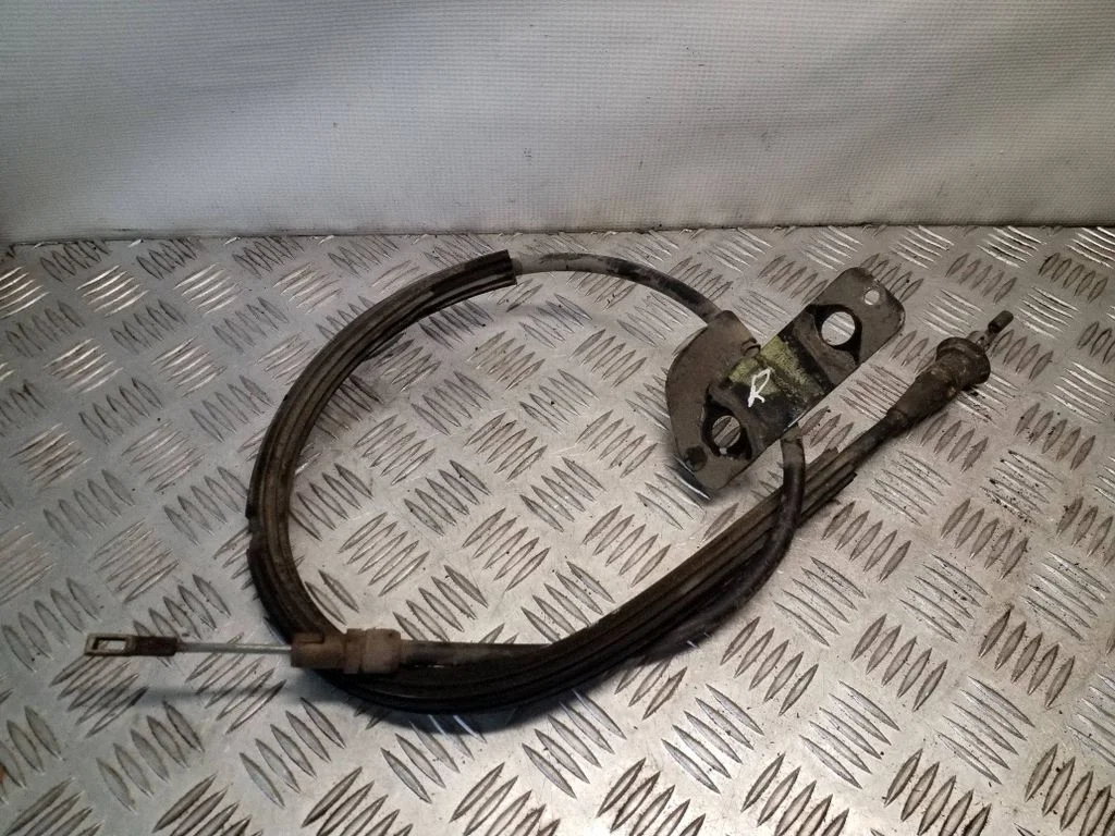Handbrake/parking brake wiring cable – right