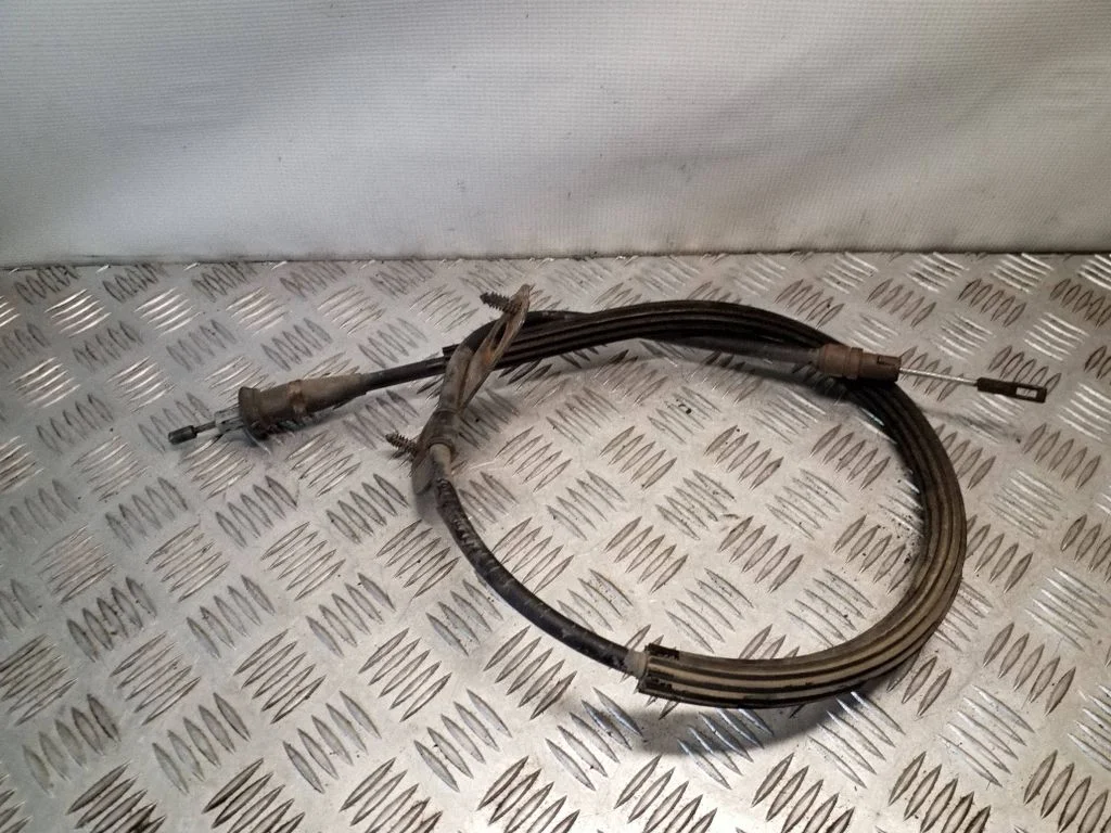 Handbrake/parking brake wiring cable – left