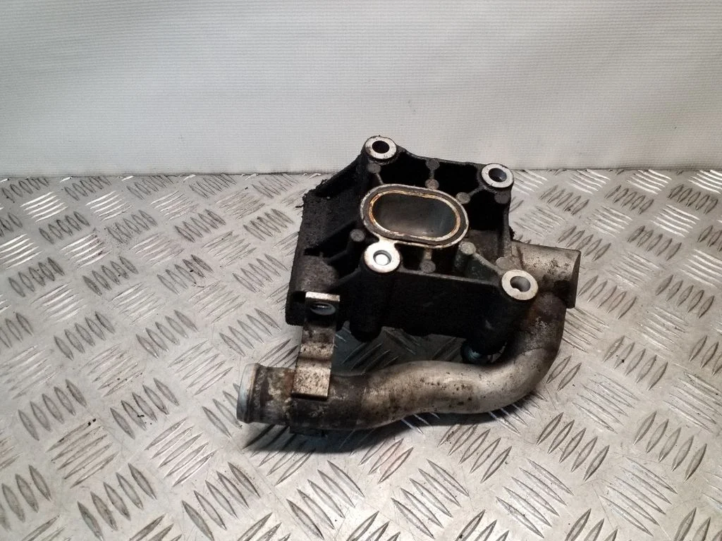 A/C compressor mount bracket 059145169AN